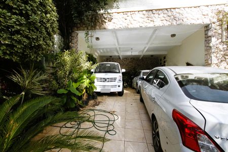 Casa à venda com 381m², 7 quartos e 2 vagasGaragem