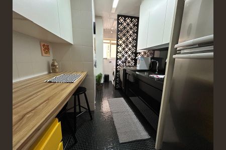 Apartamento à venda com 59m², 2 quartos e 1 vaga Apartamento à venda com 59m², 2 quartos e 1 vagaCozinha