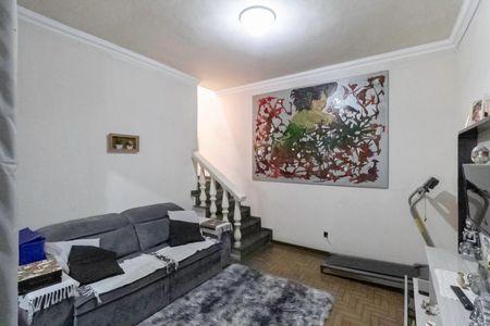 Casa à venda com 270m², 3 quartos e 6 vagas Casa à venda com 270m², 3 quartos e 6 vagasSala - Casa 2