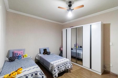 Casa à venda com 270m², 3 quartos e 6 vagas Casa à venda com 270m², 3 quartos e 6 vagasQuarto 1 - Casa 1