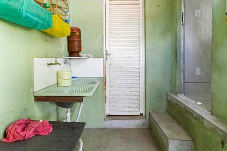 Casa à venda com 270m², 3 quartos e 6 vagas Casa à venda com 270m², 3 quartos e 6 vagasÁrea de Serviço - Casa 2