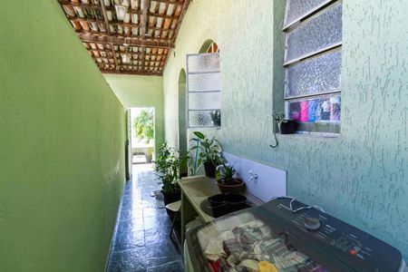 Casa à venda com 270m², 3 quartos e 6 vagas Casa à venda com 270m², 3 quartos e 6 vagasÁrea de Serviço - Casa 1