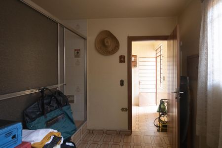 Casa à venda com 234m², 4 quartos e 2 vagas Casa à venda com 234m², 4 quartos e 2 vagasSuíte 2  (Casa 2)