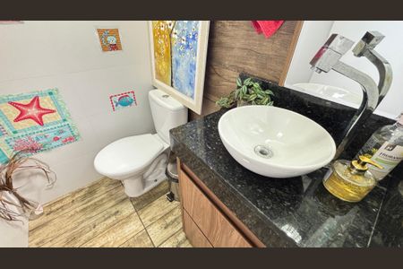 Apartamento à venda com 140m², 2 quartos e 2 vagasCobertura - Banheiro