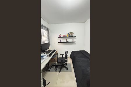 Apartamento à venda com 140m², 2 quartos e 2 vagasQuarto