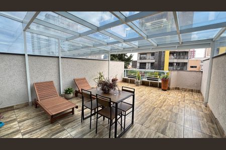 Apartamento à venda com 140m², 2 quartos e 2 vagasCobertura