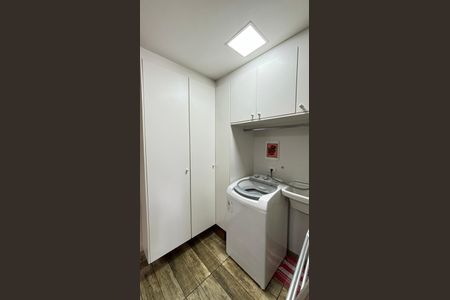 Apartamento à venda com 140m², 2 quartos e 2 vagasCobertura - Area de Serviço