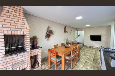 Apartamento à venda com 140m², 2 quartos e 2 vagasCobertura