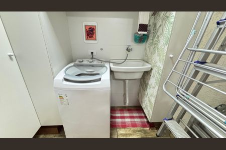 Apartamento à venda com 140m², 2 quartos e 2 vagasCobertura - Area de Serviço