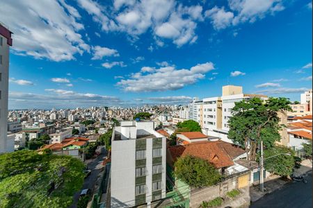 Apartamento à venda com 200m², 4 quartos e 4 vagas Apartamento à venda com 200m², 4 quartos e 4 vagasÁrea comum