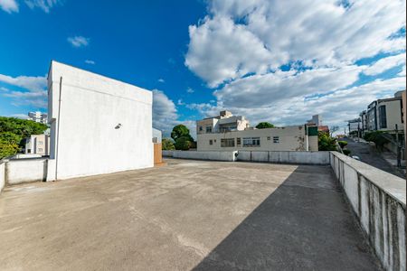 Apartamento à venda com 200m², 4 quartos e 4 vagas Apartamento à venda com 200m², 4 quartos e 4 vagasÁrea comum