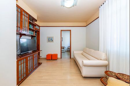 Apartamento à venda com 200m², 4 quartos e 4 vagas Apartamento à venda com 200m², 4 quartos e 4 vagasSala 3