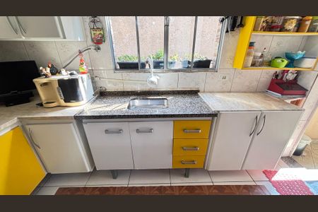 Casa à venda com 230m², 2 quartos e 2 vagas Casa à venda com 230m², 2 quartos e 2 vagasCozinha