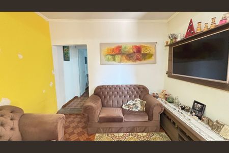 Casa à venda com 230m², 2 quartos e 2 vagas Casa à venda com 230m², 2 quartos e 2 vagasCasa 2 - Sala