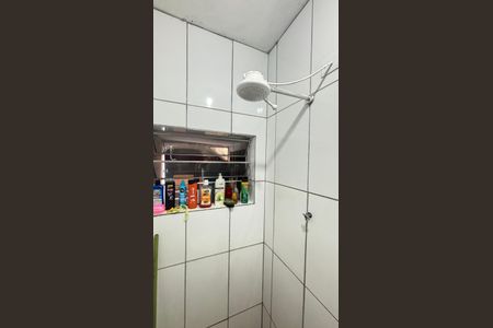 Casa à venda com 230m², 2 quartos e 2 vagas Casa à venda com 230m², 2 quartos e 2 vagasCasa 2 - Banheiro
