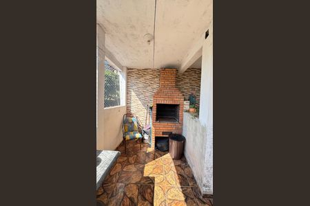 Casa à venda com 230m², 2 quartos e 2 vagas Casa à venda com 230m², 2 quartos e 2 vagasCasa 2 - Área de Serviço