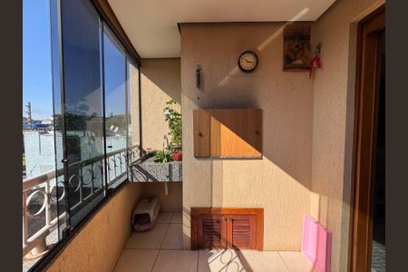 Apartamento à venda com 71m², 2 quartos e 1 vaga Apartamento à venda com 71m², 2 quartos e 1 vagaSacada