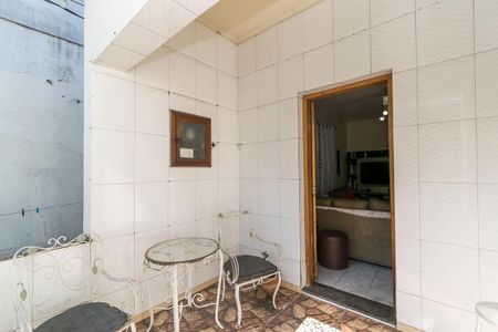 Casa à venda com 119m², 2 quartos e 2 vagas Casa à venda com 119m², 2 quartos e 2 vagasÁrea Externa