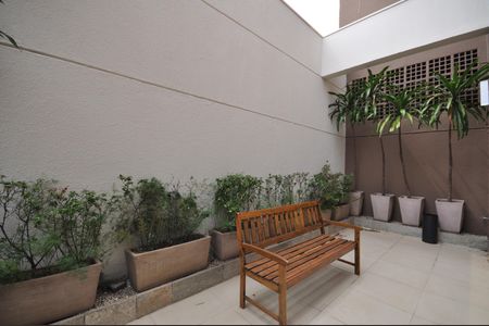 Apartamento à venda com 60m², 2 quartos e 1 vagaÁrea comum - Área Externa