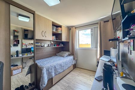 Apartamento à venda com 181m², 3 quartos e 2 vagas Apartamento à venda com 181m², 3 quartos e 2 vagasQuarto 2