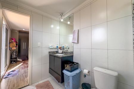 Apartamento à venda com 181m², 3 quartos e 2 vagas Apartamento à venda com 181m², 3 quartos e 2 vagasBanheiro da Suíte