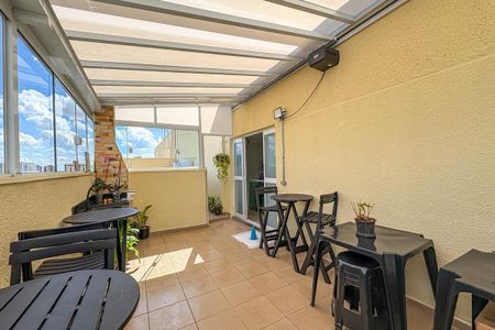 Apartamento à venda com 181m², 3 quartos e 2 vagas Apartamento à venda com 181m², 3 quartos e 2 vagasVaranda Gourmet