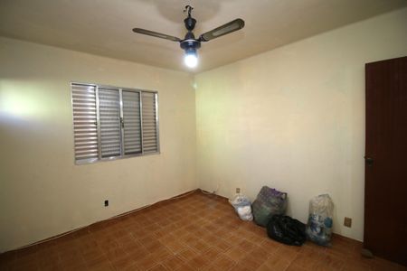 Casa à venda com 90m², 3 quartos e 2 vagasQuarto 1