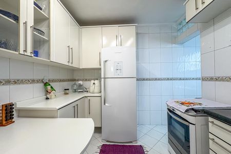 Apartamento à venda com 75m², 2 quartos e 1 vaga Apartamento à venda com 75m², 2 quartos e 1 vagaCozinha