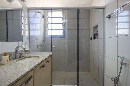 Apartamento à venda com 122m², 3 quartos e 2 vagasBanheiro Suite
