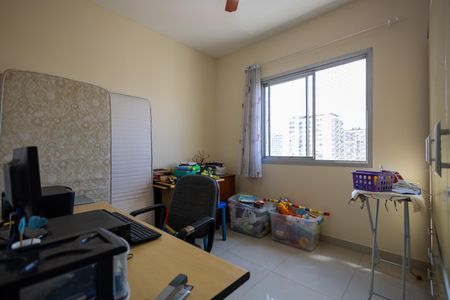 Apartamento à venda com 122m², 3 quartos e 2 vagasQuarto 2