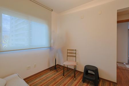 Apartamento à venda com 162m², 4 quartos e 6 vagas Apartamento à venda com 162m², 4 quartos e 6 vagasQuarto 2