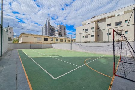 Apartamento à venda com 162m², 4 quartos e 6 vagas Apartamento à venda com 162m², 4 quartos e 6 vagasÁrea comum - Quadra