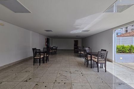 Apartamento à venda com 162m², 4 quartos e 6 vagas Apartamento à venda com 162m², 4 quartos e 6 vagasÁrea comum - Salão de festas