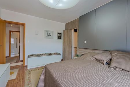 Apartamento à venda com 162m², 4 quartos e 6 vagas Apartamento à venda com 162m², 4 quartos e 6 vagasSuíte 1