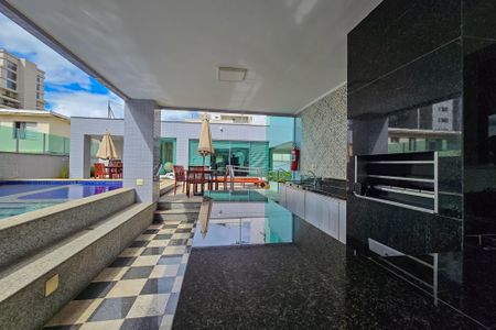 Apartamento à venda com 162m², 4 quartos e 6 vagas Apartamento à venda com 162m², 4 quartos e 6 vagasÁrea comum - Churrasqueira