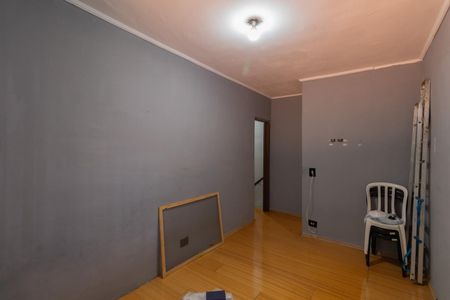Casa à venda com 100m², 3 quartos e 2 vagas Casa à venda com 100m², 3 quartos e 2 vagasSuíte