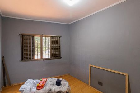 Casa à venda com 100m², 3 quartos e 2 vagas Casa à venda com 100m², 3 quartos e 2 vagasSuíte