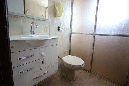 Casa à venda com 180m², 3 quartos e 2 vagasBanheiro da Suíte 3