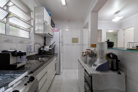 Apartamento à venda com 76m², 2 quartos e 1 vagaCozinha e Área de Serviço