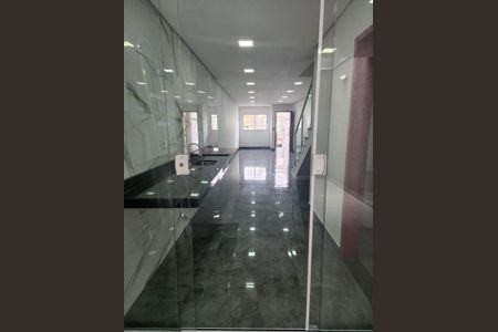 Casa à venda com 130m², 3 quartos e 2 vagas Casa à venda com 130m², 3 quartos e 2 vagasFoto 03