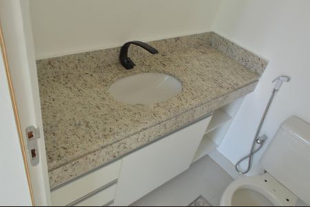 Apartamento à venda com 187m², 4 quartos e 2 vagas Apartamento à venda com 187m², 4 quartos e 2 vagasLavabo