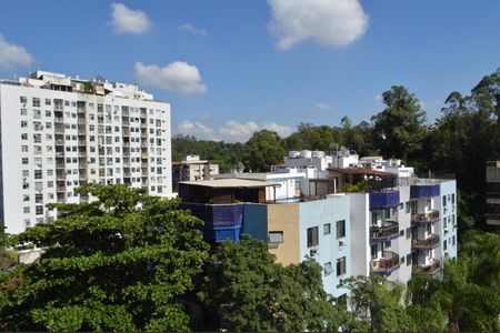 Apartamento à venda com 187m², 4 quartos e 2 vagas Apartamento à venda com 187m², 4 quartos e 2 vagasVista da Suíte 1