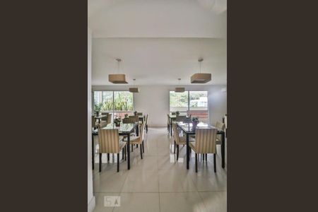 Apartamento à venda com 187m², 4 quartos e 2 vagas Apartamento à venda com 187m², 4 quartos e 2 vagasÁrea comum