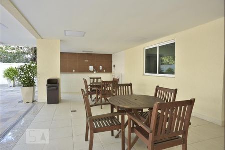 Apartamento à venda com 187m², 4 quartos e 2 vagas Apartamento à venda com 187m², 4 quartos e 2 vagasÁrea comum