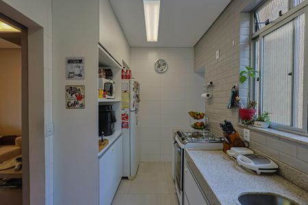 Apartamento à venda com 83m², 3 quartos e 2 vagas Apartamento à venda com 83m², 3 quartos e 2 vagasCozinha