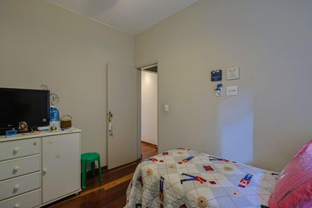 Apartamento à venda com 83m², 3 quartos e 2 vagas Apartamento à venda com 83m², 3 quartos e 2 vagasQuarto 1