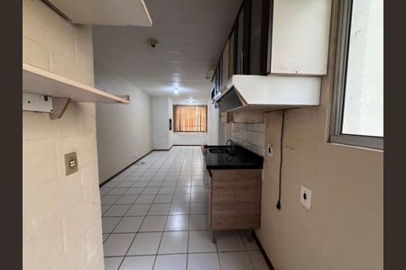 Apartamento à venda com 102m², 2 quartos e 1 vaga Apartamento à venda com 102m², 2 quartos e 1 vagaCozinha