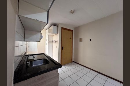 Apartamento à venda com 102m², 2 quartos e 1 vaga Apartamento à venda com 102m², 2 quartos e 1 vagaCozinha