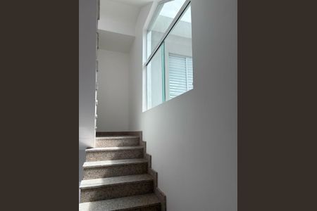 Casa à venda com 220m², 3 quartos e 4 vagas Casa à venda com 220m², 3 quartos e 4 vagasFoto 08