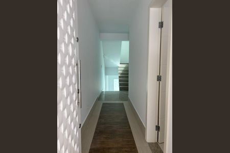 Casa à venda com 220m², 3 quartos e 4 vagas Casa à venda com 220m², 3 quartos e 4 vagasFoto 07